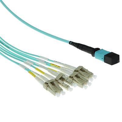 ACT 1 meter Multimode 50/125 OM3 fanout patchcable 1 X MTP female - 4 X LC duplex 8 vezels